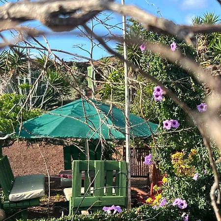 Parque de Campismo The Secret Garden Lanzarote Haría